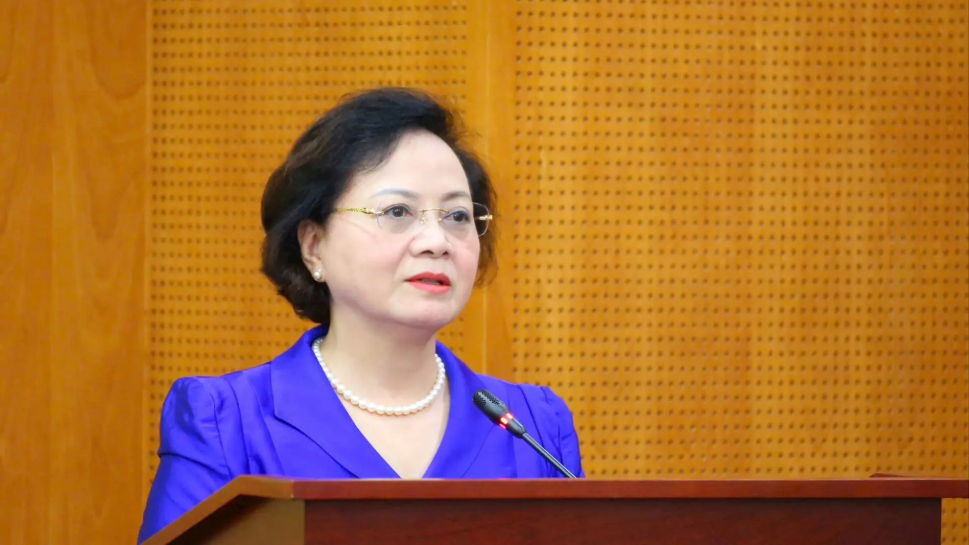 Nâng tầm cán bộ, công chức cấp xã